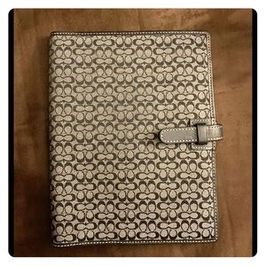 Vintage Coach Signature Planner/Organizer